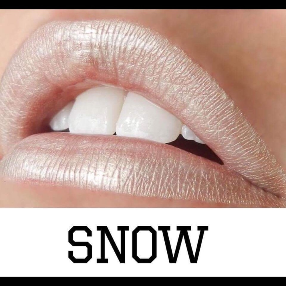 Snow LipSense